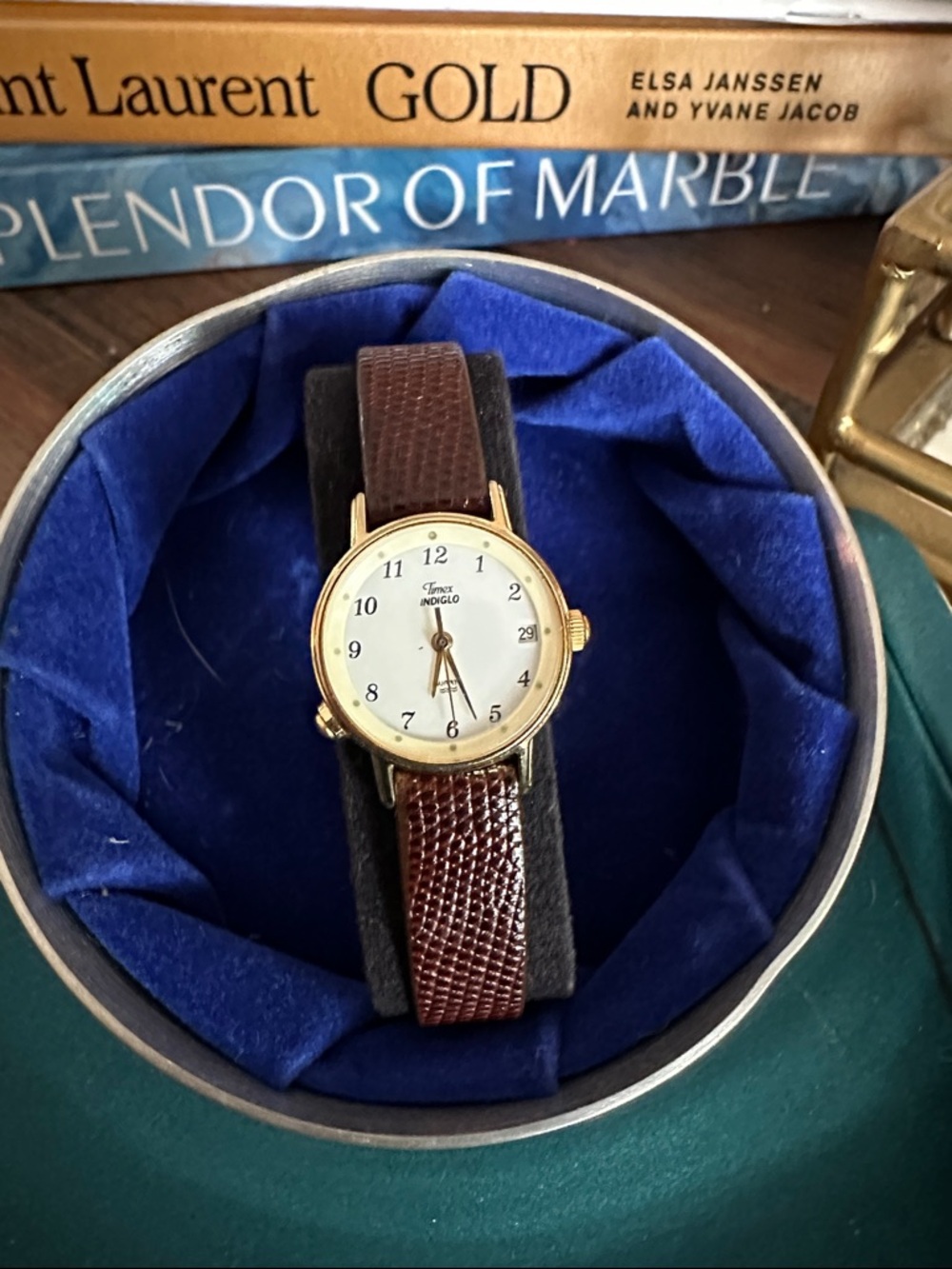 PERFECT 1990s Timex Indiglo Gold-Tone Watch White Dial and Genuine Lizard Strap